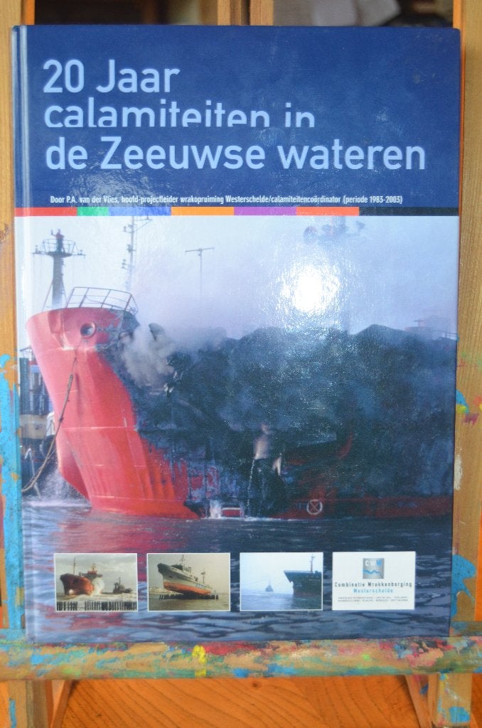 20 Jaar calamiteiten in Zeeuwse wateren 2004, Verzamelen, Scheepvaart, Ophalen of Verzenden, Gebruikt, Motorboot, Boek of Tijdschrift