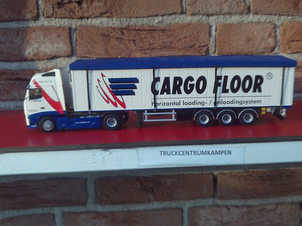 Volvo  FH3  met  Cargofloor  oplegger., Ophalen of Verzenden, Zo goed als nieuw, Bus of Vrachtwagen, Tekno