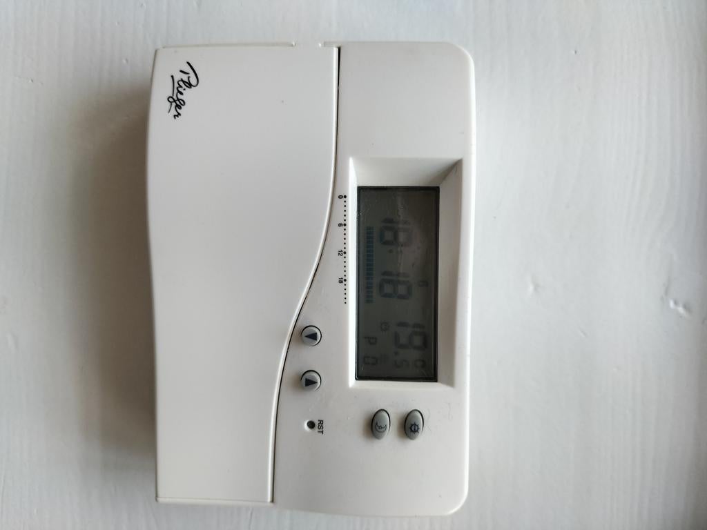 Digitale thermostaat Plieger Milton, Ophalen