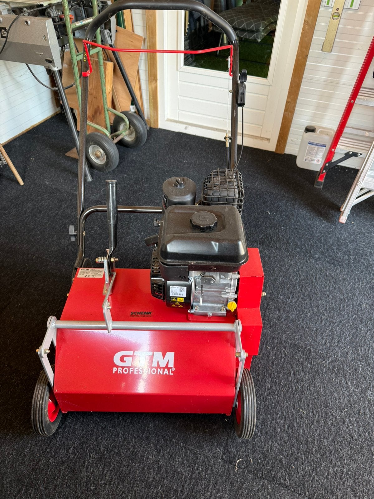 Gtm gtv 500 verticiteer machine, Ophalen, Zo goed als nieuw, Benzine