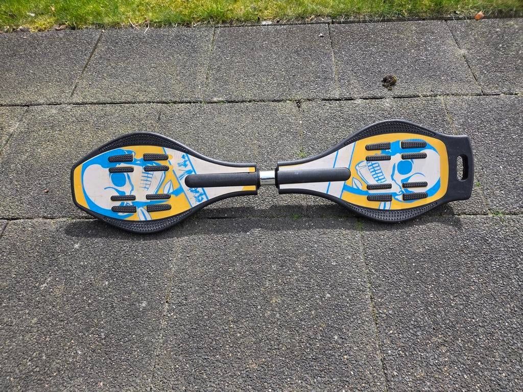 Waveboard met schedelprint - Gebruikt, Ophalen, Gebruikt, Waveboard