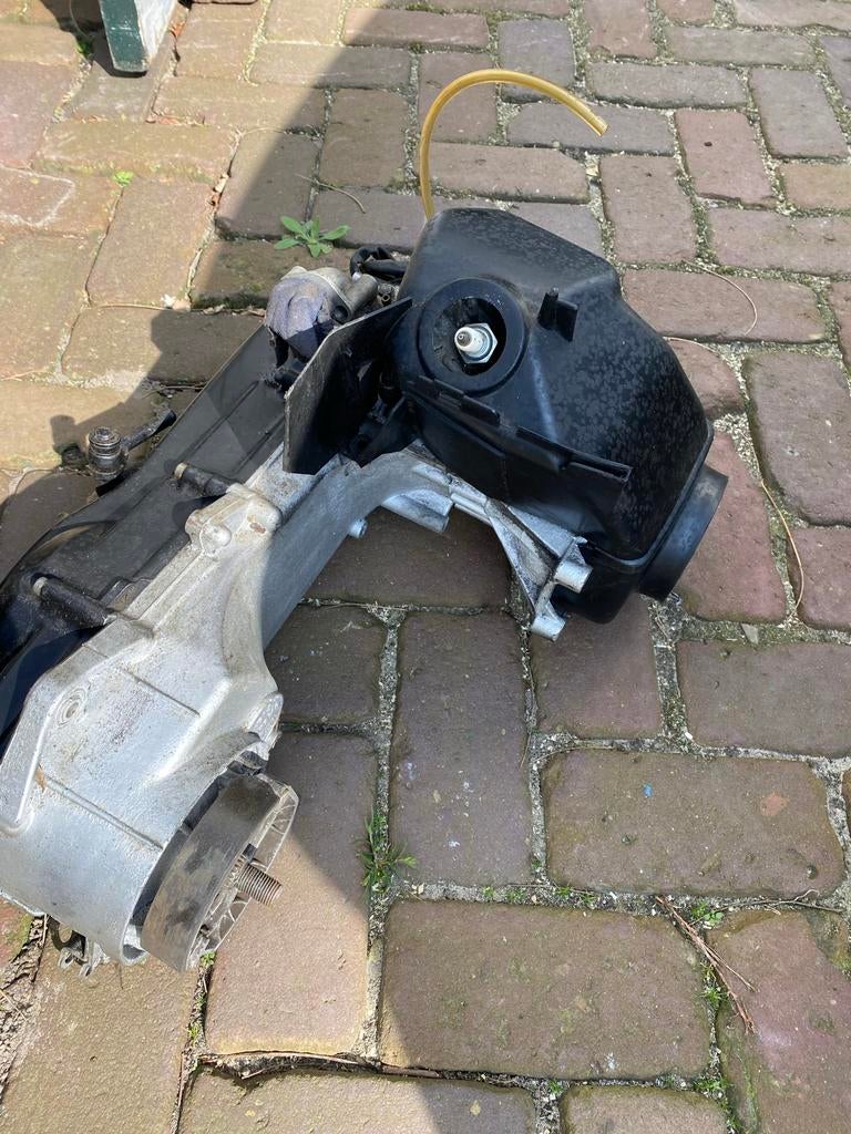 Scooter blok peugeot zenith, Fietsen en Brommers, Ophalen of Verzenden, Gebruikt, Blok, Overige merken