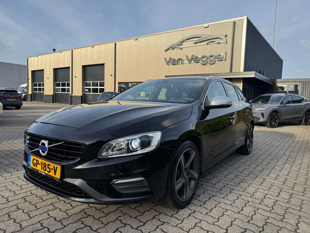 Volvo V60 2.4 D6 Twin Engine R-Design leer, cruise, stoelver, Automaat, Vierwielaandrijving, 1880 kg, Automatische klimaatregeling