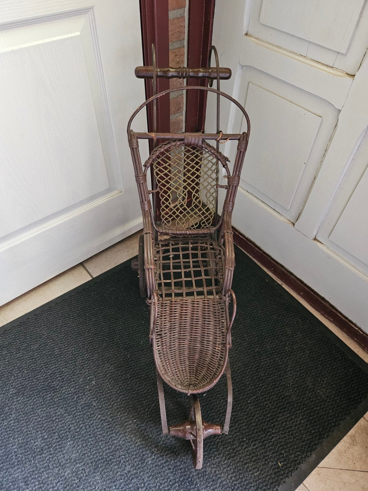 Antieke rotan poppenwagen - decoratief, Ophalen