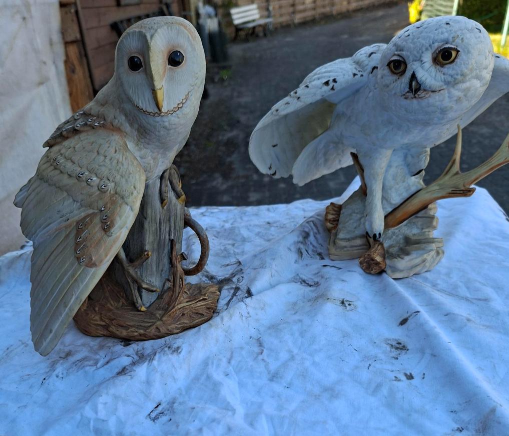 TWEE PORZELEINEN  UILEN, Ophalen, Zo goed als nieuw, Dier