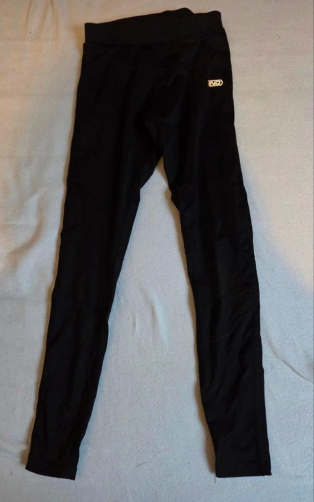 Zwarte sportlegging van INQ maat XS, Kleding | Dames, Zwart, Ophalen of Verzenden, Maat 34 (XS) of kleiner, Fitness of Aerobics