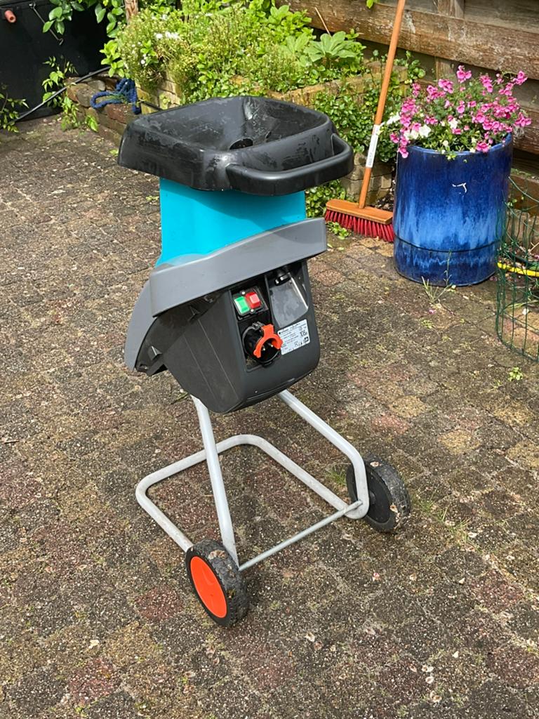 Gardena hakselaar in prima staat., Tuin en Terras, Hakselaars, Ophalen, Zo goed als nieuw