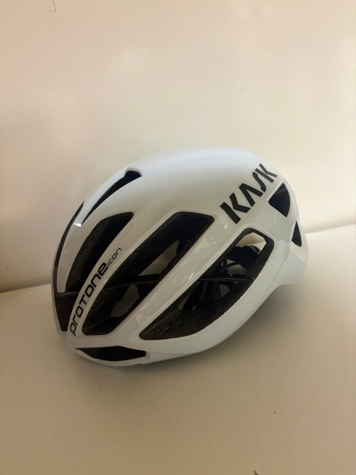 Kask Protone Maat S, Fietsen en Brommers, Fietsaccessoires | Fietshelmen, Ophalen of Verzenden, Zo goed als nieuw, S, Heer of Dame