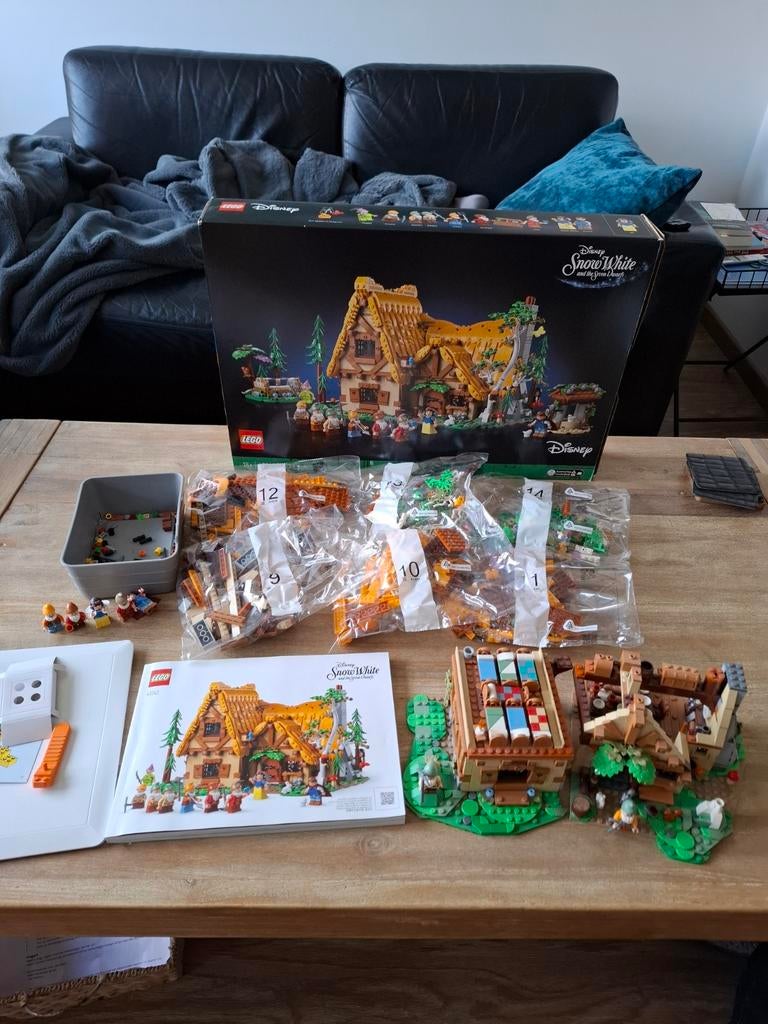 LEGO Disney Sneeuwwitje en het Huisje van de Zeven Dwergen, Ophalen of Verzenden, Zo goed als nieuw, Complete set, Lego