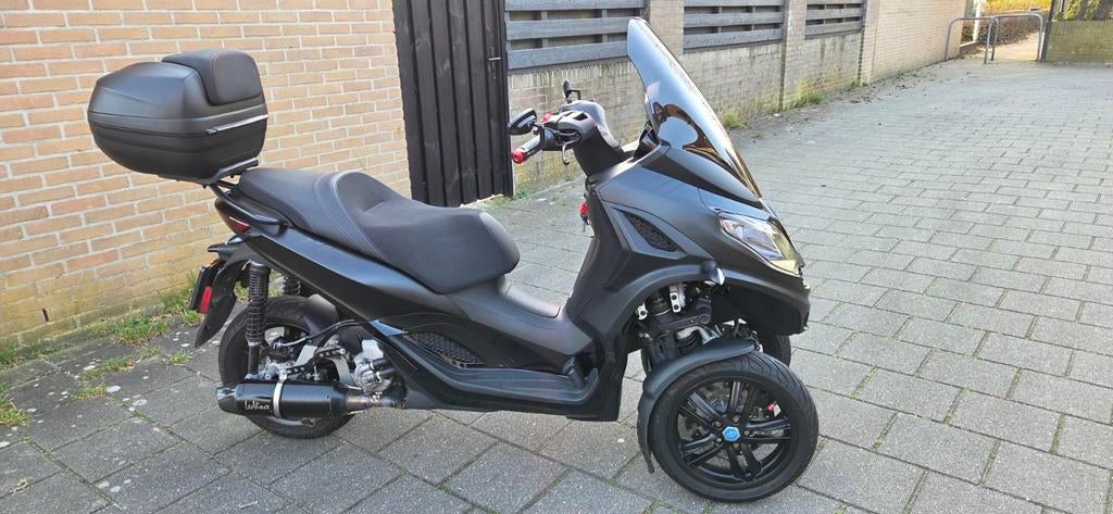 Piaggio MP3 300 HPE SPORT - Zo goed als nieuw, Fietsen en Brommers, Scooters | Piaggio, Ophalen, Overige modellen, 300 cc, Zo goed als nieuw