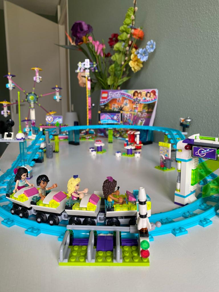 LEGO Friends 41130 Achtbaan Pretpark, Kinderen en Baby's, Speelgoed | Duplo en Lego, Lego, Friends, Ophalen of Verzenden, Zo goed als nieuw