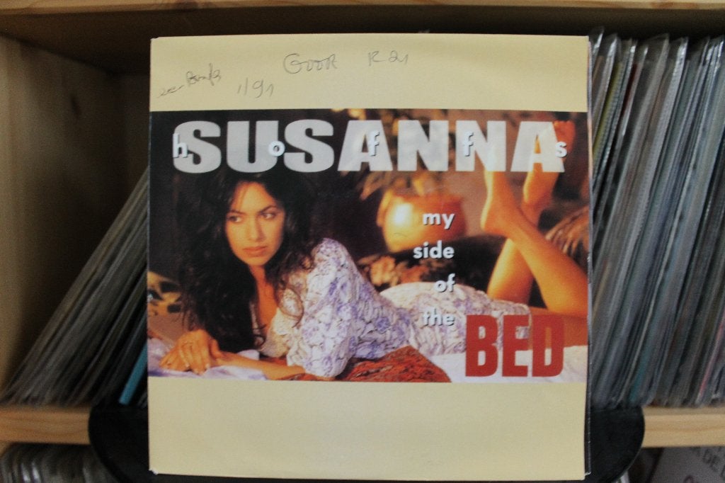 7" Single Susanna Hoffs - My Side Of The Bed / Made Of Stone, Gebruikt, 7 inch, Ophalen of Verzenden, Pop