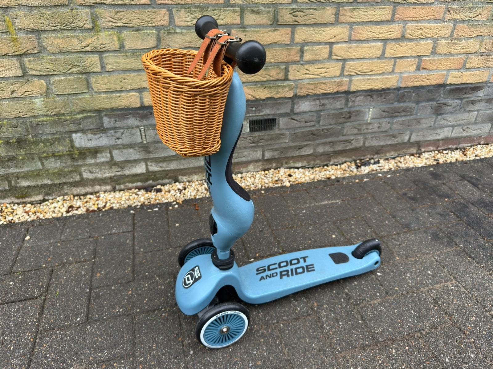 Scoot and Ride Highwaykick  1 steel met mandje, Ophalen of Verzenden, Zo goed als nieuw, Gewone step