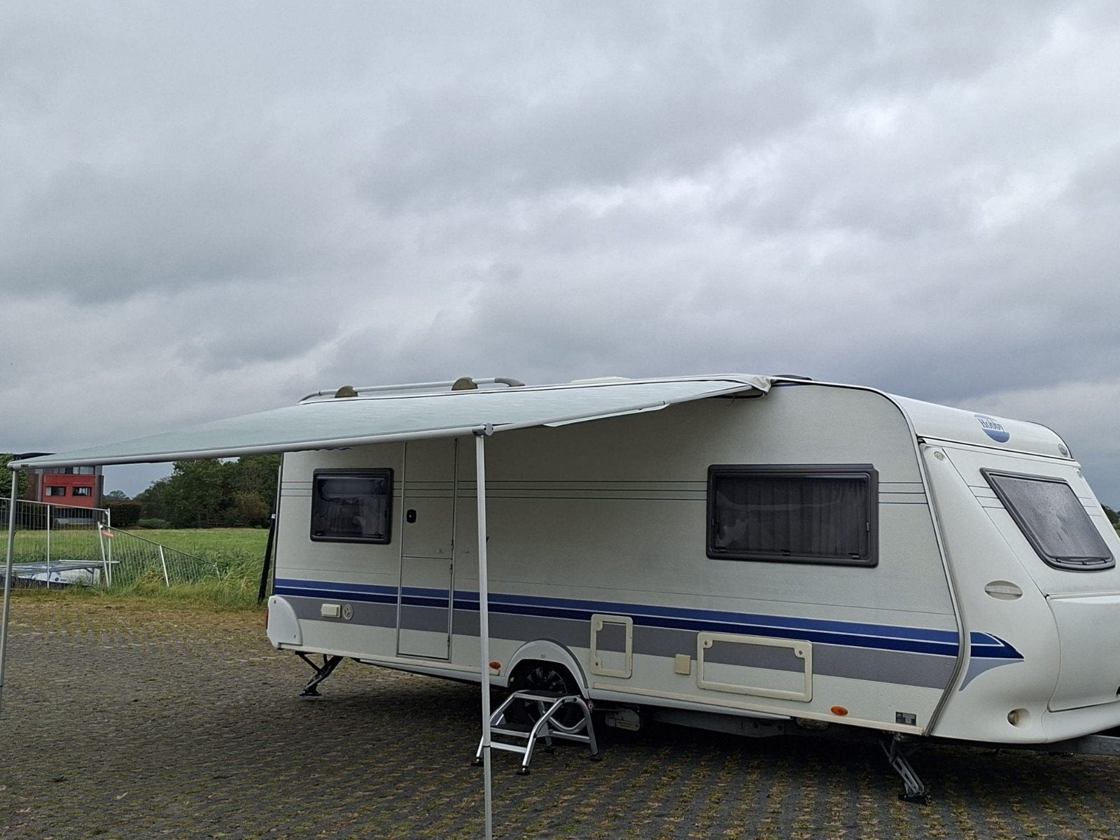 Hobby Exclusive 540 - Ruime caravan met voortent en mover, Vast bed, Rondzit, Hobby, Luifel