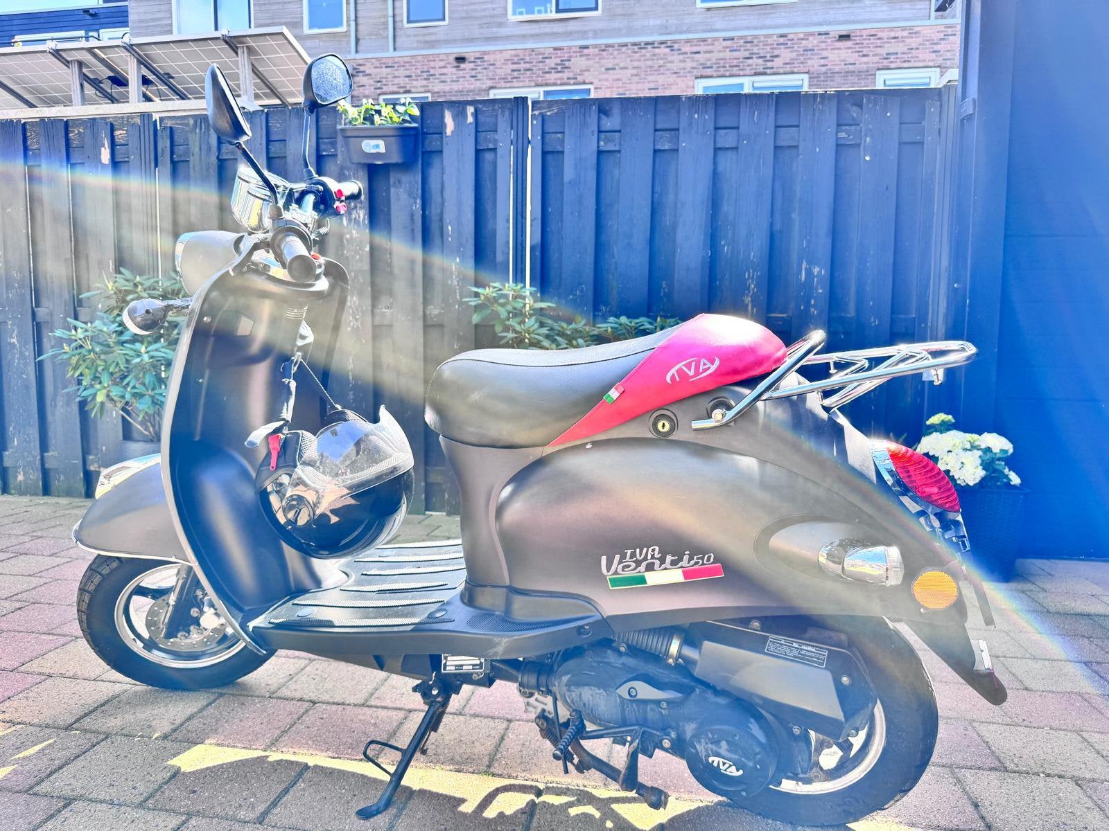 IVA Scooter, Fietsen en Brommers, Scooters | Peugeot, Gebruikt, Overige modellen, Maximaal 25 km/u, Benzine, Ophalen