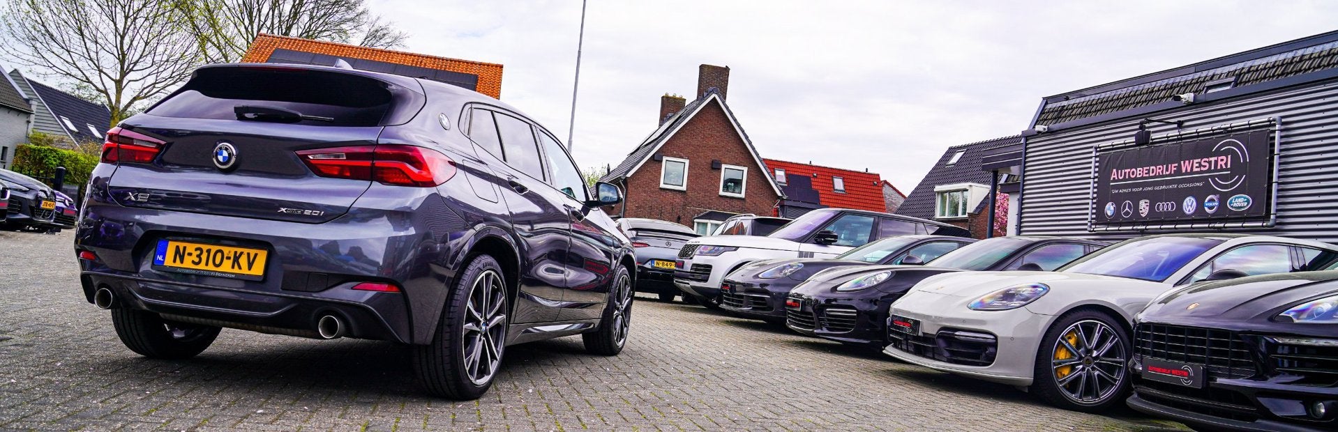 BMW X2 XDrive20i High Executive | Stoelverwarming | Panorama, Automaat, 1998 cc, X2, Gebruikt