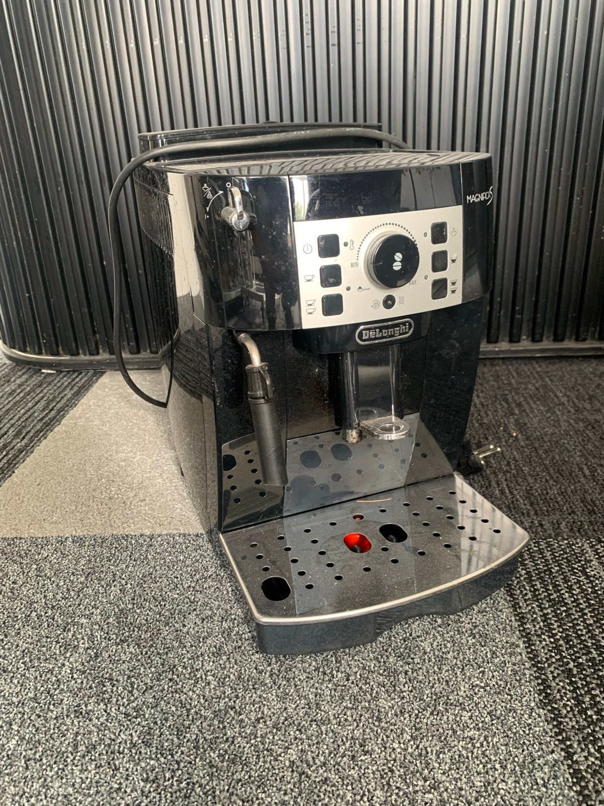 De'Longhi Magnifica S Koffiemachine, Ophalen, Afneembaar waterreservoir, Gebruikt, Espresso apparaat