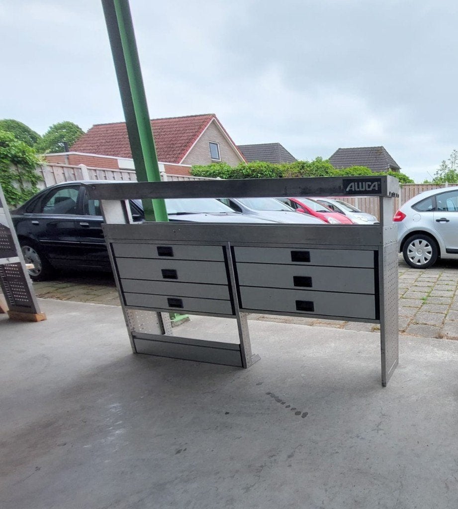 Aluca ladenkast transporter vivaro trafic inrichting, Ophalen, Gebruikt