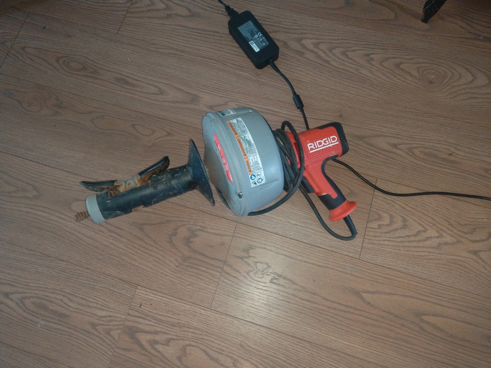 RIDGID K45 ontstopper, Ophalen, Gebruikt, Minder dan 700 watt, Werkbankslijpmachine