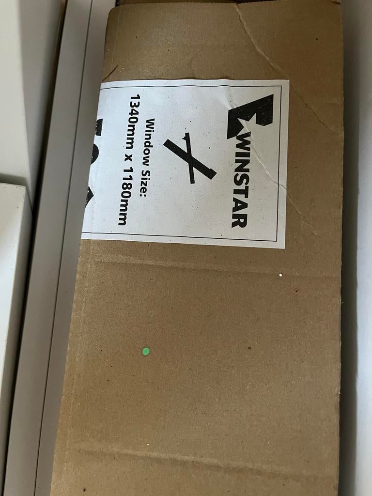 Winstar Tuimelraam 1340x1180mm nieuw in doos incl. goten, Doe-het-zelf en Verbouw, Glas en Ramen, Minder dan 80 cm, 120 tot 160 cm