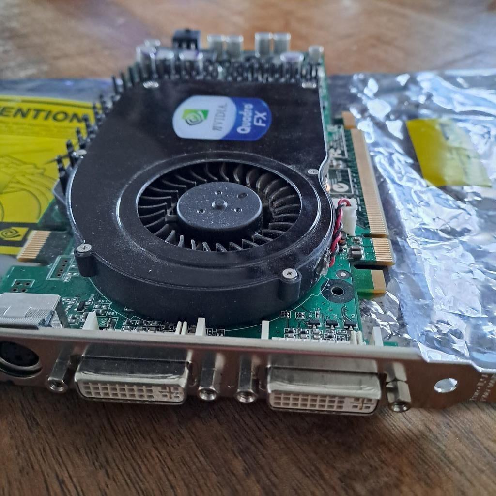NVIDIA Quadro FX Grafische Kaart - Gebruikt, Gebruikt, Overige soorten, Ophalen of Verzenden, PCI-Express 1