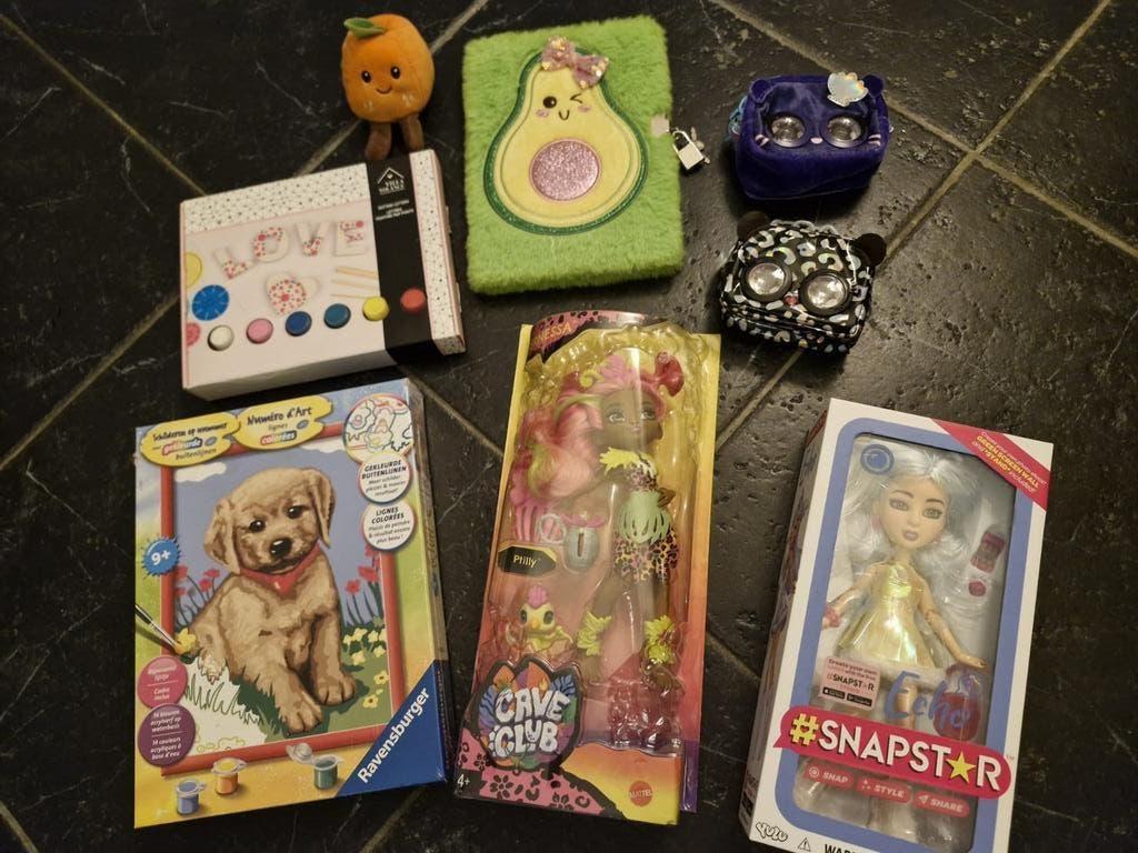Nieuw meiden cadeau set ravensburger, poppen, snapstar etc, Ophalen of Verzenden, Nieuw