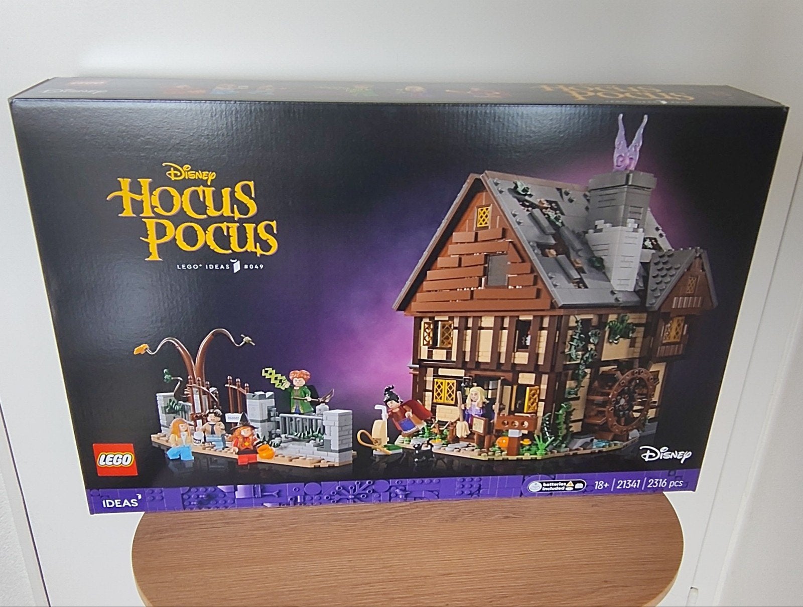 LEGO Ideas Disney Hocus Pocus: Sanderson-zussen huisje 21341, Compleet, Lego, Nieuw, Ophalen of Verzenden