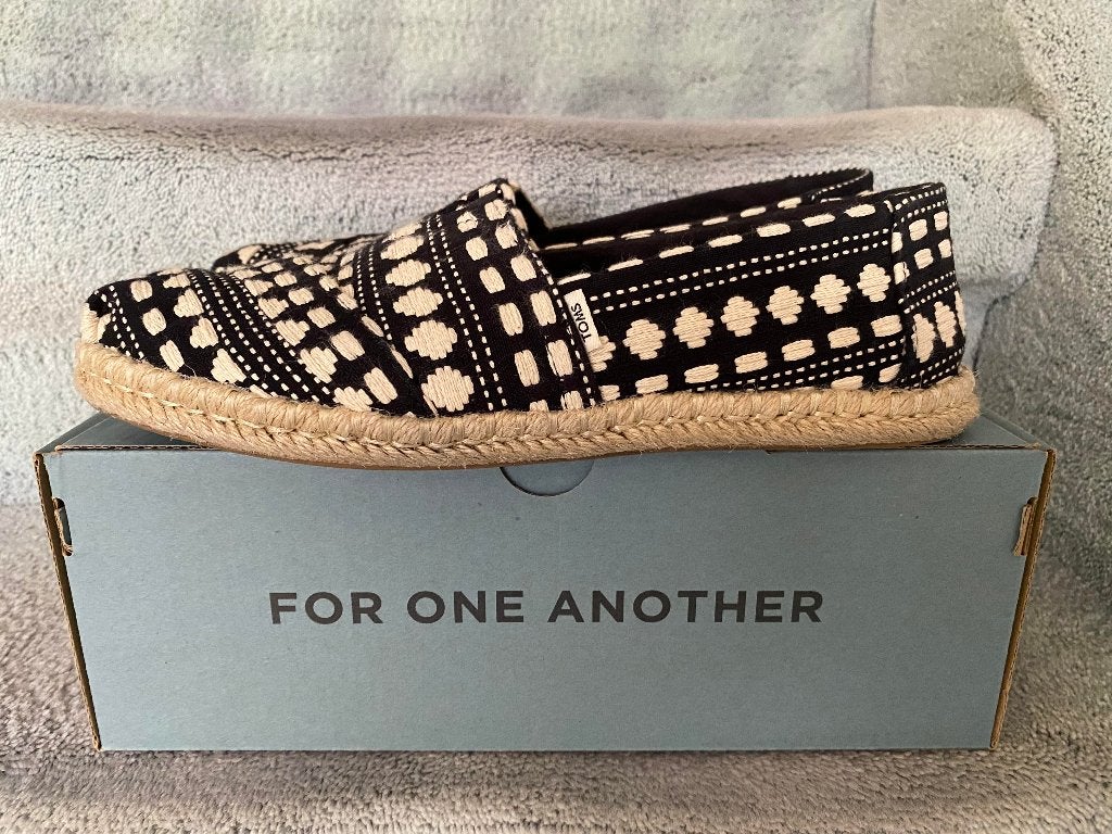 Toms zgan, Verzenden, Zwart, Zo goed als nieuw, Toms