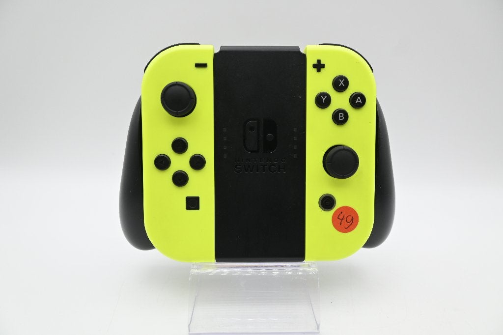 Switch Joy-Con Set - Paars & Wit of Geel & Geel €49 per set, Nintendo, Overige genres, 1 speler, Zo goed als nieuw