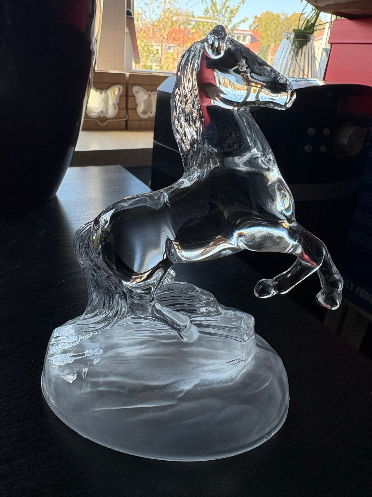 Prachtig glazen paard - Decoratief object, Ophalen of Verzenden, Zo goed als nieuw, Modern, Wit