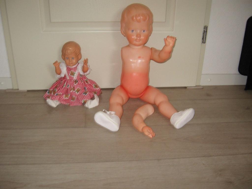 2 grote Wildebras poppen 63 en 37 cm cm samen €20.00, Verzamelen, Poppen, Ophalen of Verzenden, Gebruikt, Pop