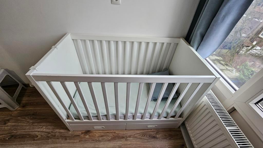 Ikea Stuva ledikant met matras en toebehoren, Kinderen en Baby's, Ophalen of Verzenden