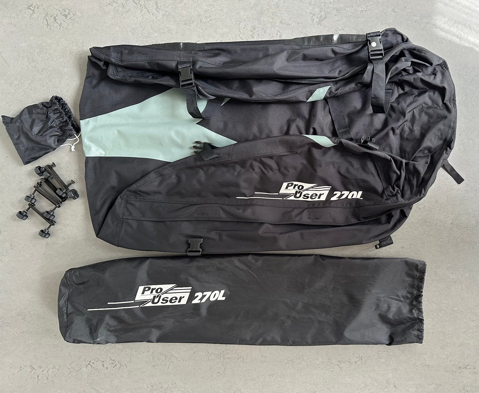 Dakkoffer Pro user 270ltr, Ophalen, Zo goed als nieuw, Zwart, 30 cm of meer