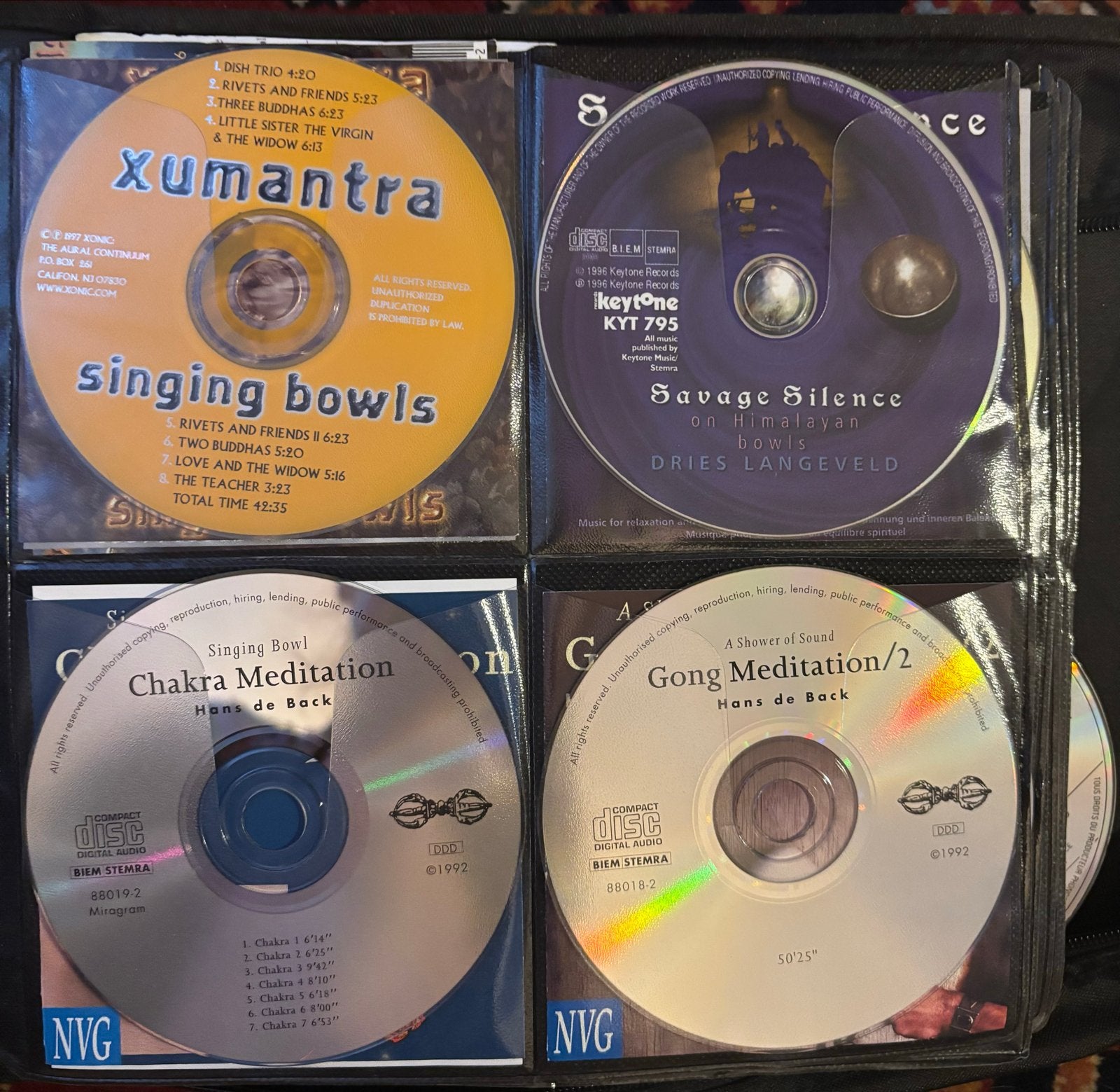 Unieke collectie van 100 Didgeridoo & Wereldmuziek CD's, Gebruikt, Traditioneel en Volksmuziek, Ophalen of Verzenden, Inclusief boekje