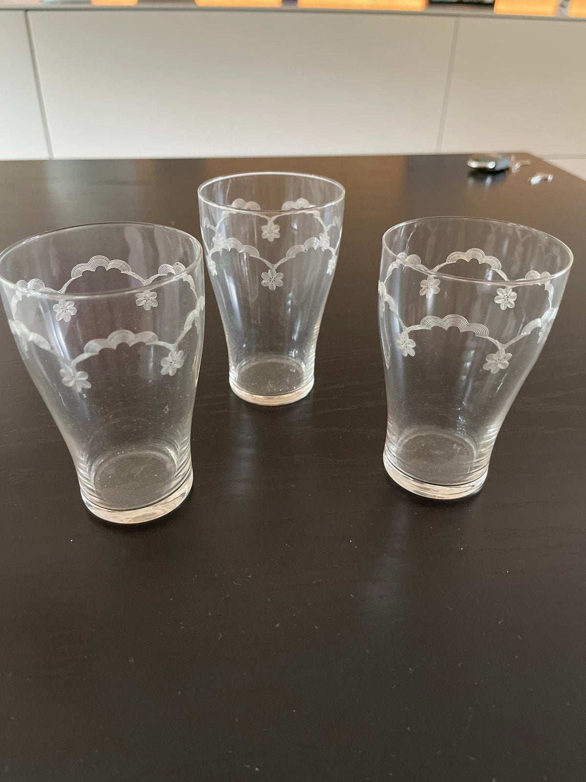 Set van 3 vintage limonade/waterglazen met bloemmotief, Ophalen
