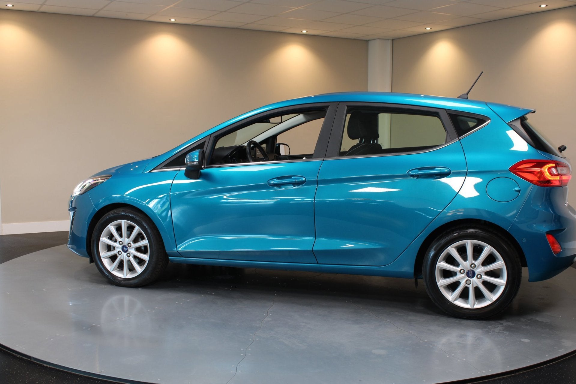 Ford Fiesta 1.0 EcoBoost Titanium *Dealer OH* Carplay|Camera, Gebruikt, Euro 6, Blauw, 100 pk