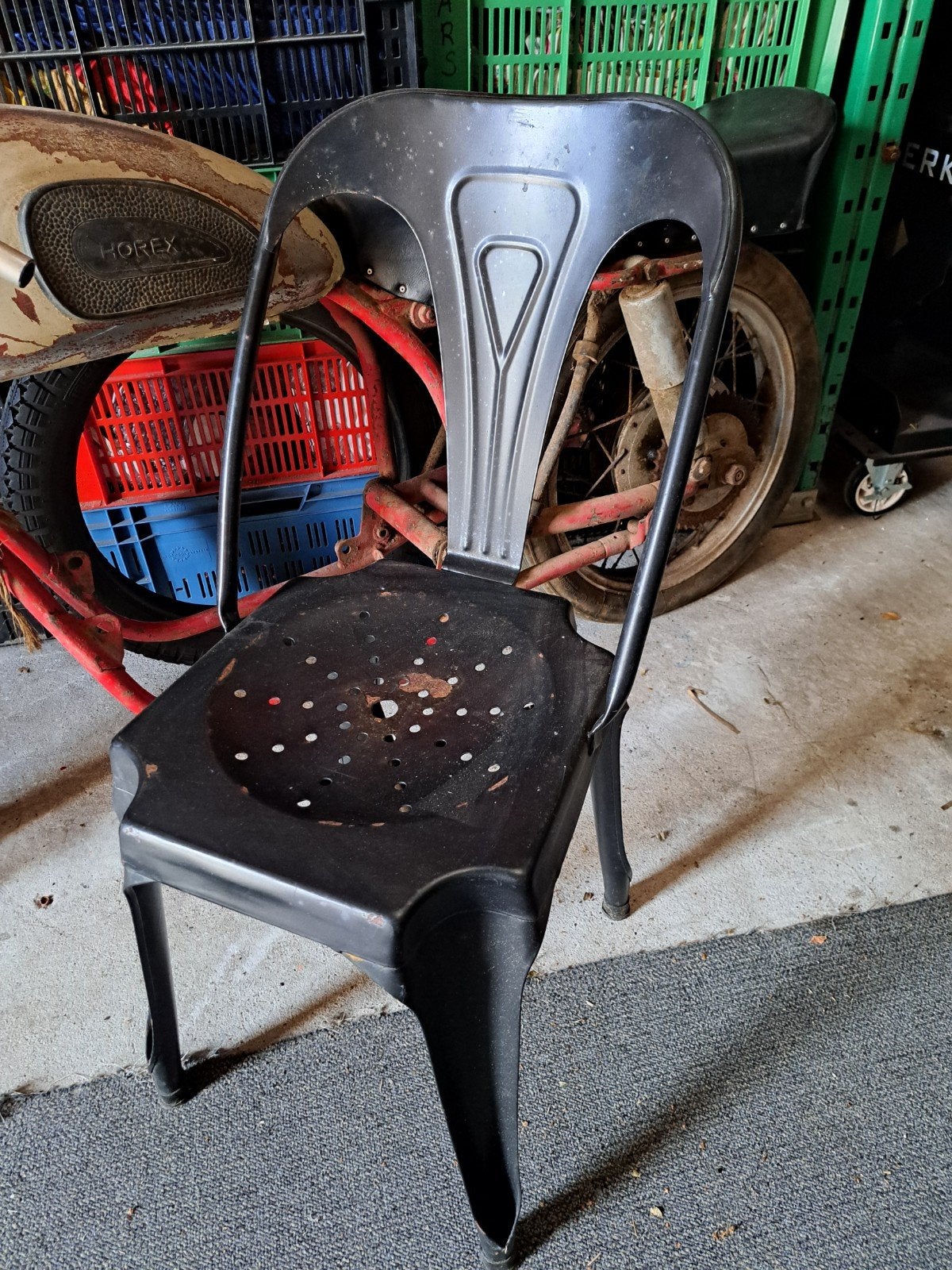 industriele stoel, Ophalen