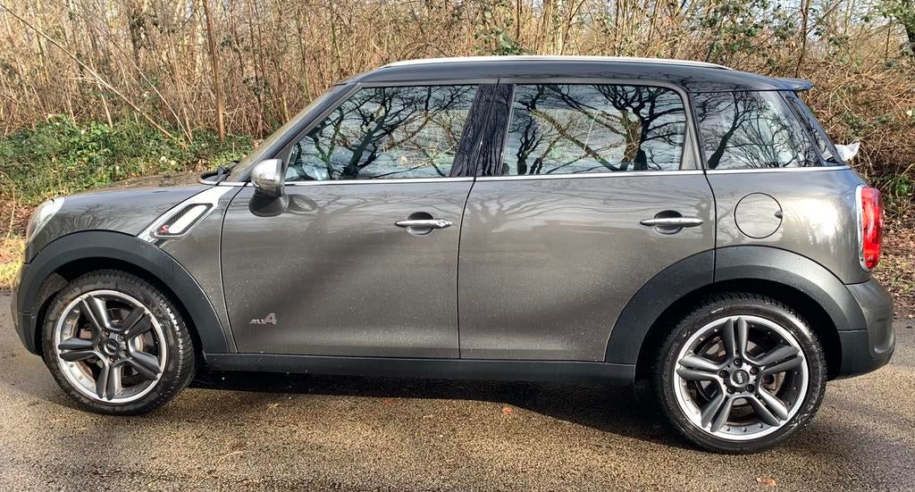Mini Countryman 1.6 Cooper S All4 2012 Grijs, Auto's, Mini, 15 km/l, Leder, 75 €/maand, Handgeschakeld