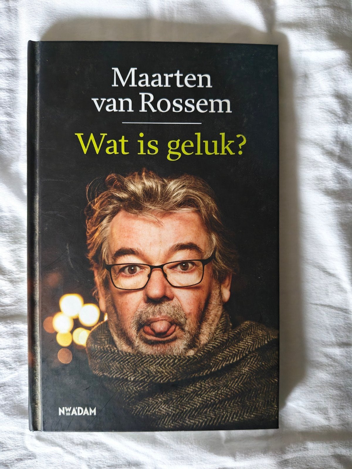 boek Maarten van Rossem, wat is geluk?, Ophalen of Verzenden, Zo goed als nieuw, Maarten van Rossem