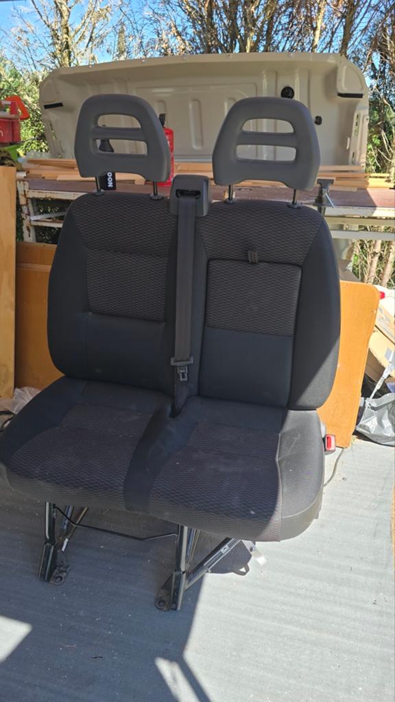 Ducato/Boxer/Jumper double bank stoel, Ophalen