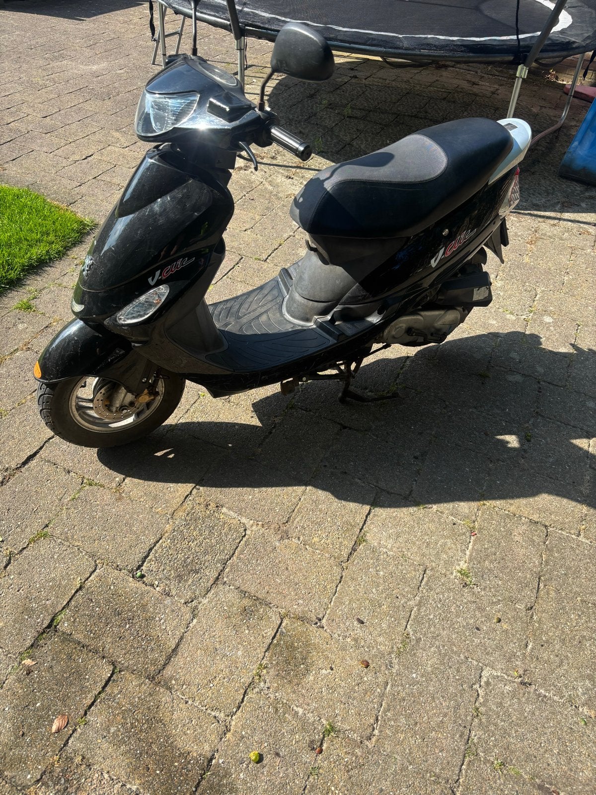 Peugeot V-Clic Scooter, Fietsen en Brommers, Scooters | Peugeot, Gebruikt, Overige modellen, Maximaal 45 km/u, Ophalen of Verzenden