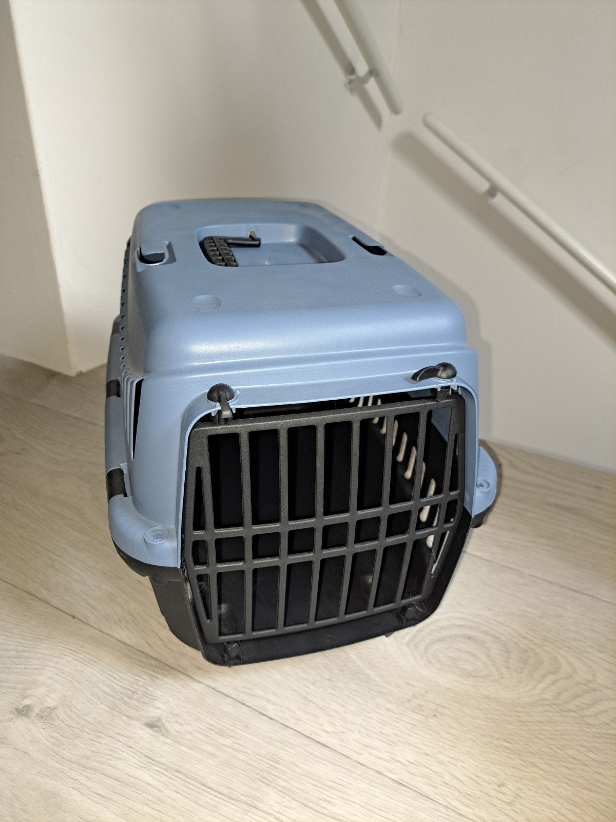 Reismand  voor katten, Ophalen
