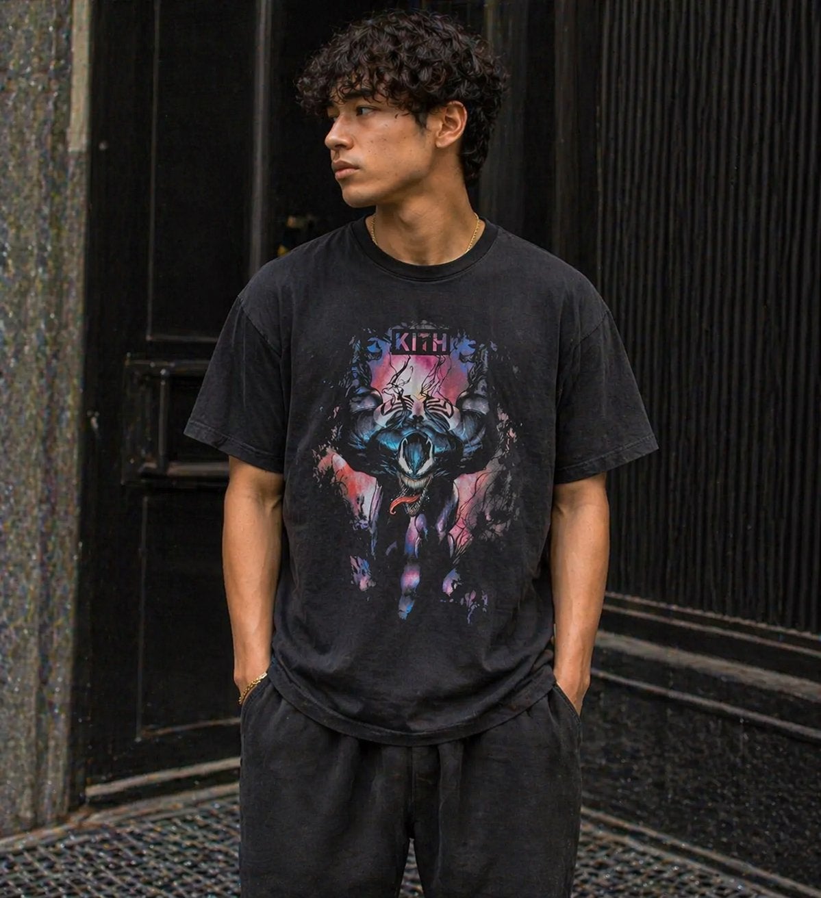 Kith X Marvel Symbiote Vintage Tee Black, Ophalen of Verzenden, Nieuw, Maat 48/50 (M), Zwart