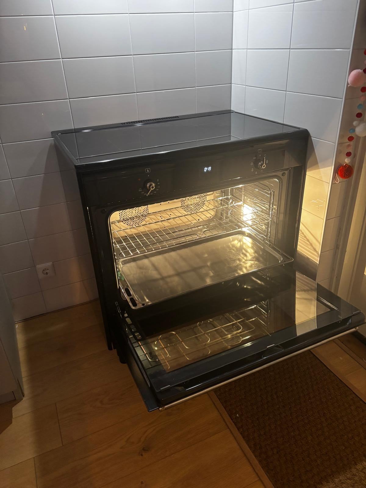 Vrijstaand Inductiefornuis met Oven - Zo goed als nieuw, Witgoed en Apparatuur, Ophalen, 60 cm of meer, 4 kookzones, Zo goed als nieuw