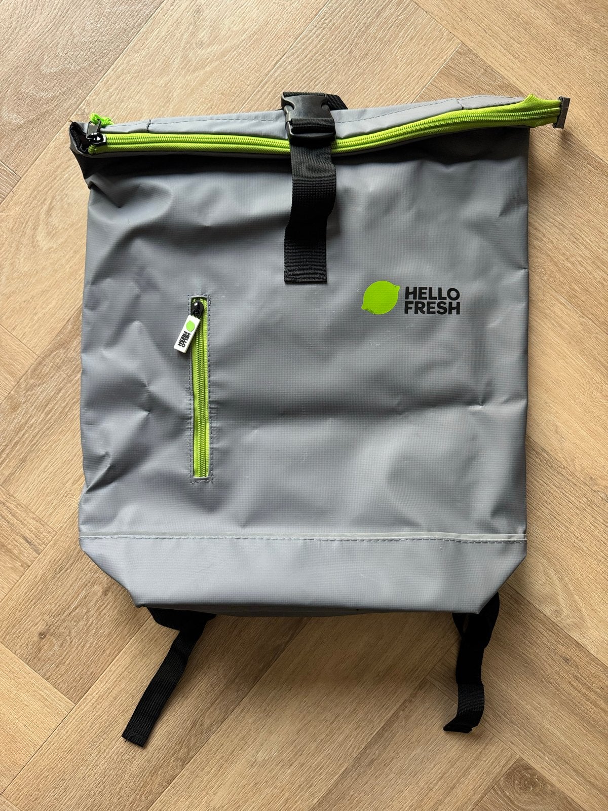 HelloFresh Rugzak grijs/groen, 25 tot 40 cm, Ophalen of Verzenden, Zo goed als nieuw, Overige merken