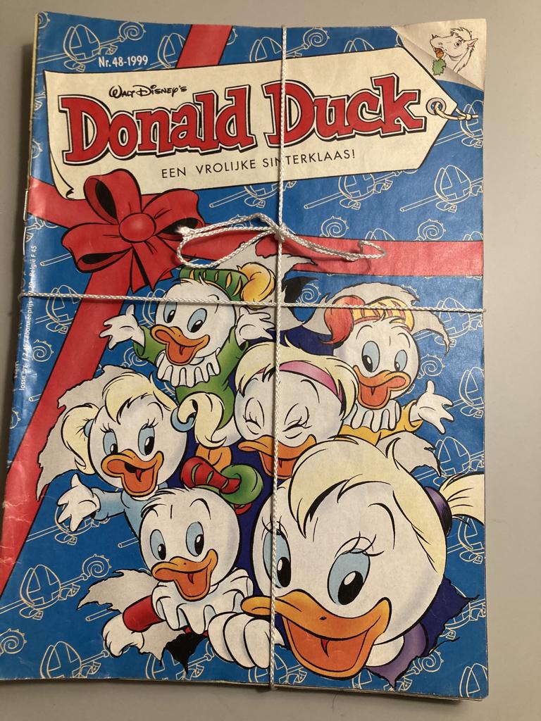 Donald Duck losse nummers 1995 t/m 1999, Meerdere stripboeken, Verzenden, Gelezen