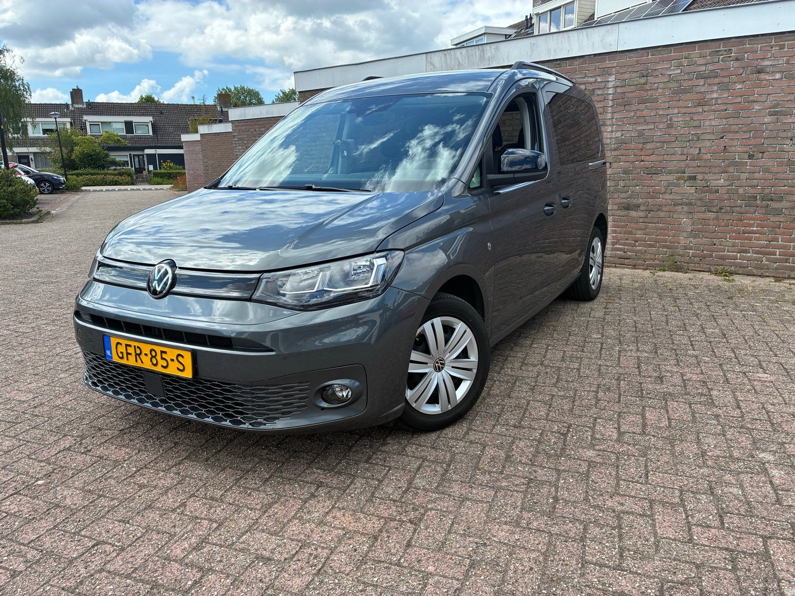Volkswagen Caddy 1.5 DSG  5 persoons 2021 Grijs, Auto's, Automaat, 1498 cc, 4 cilinders, Volkswagen
