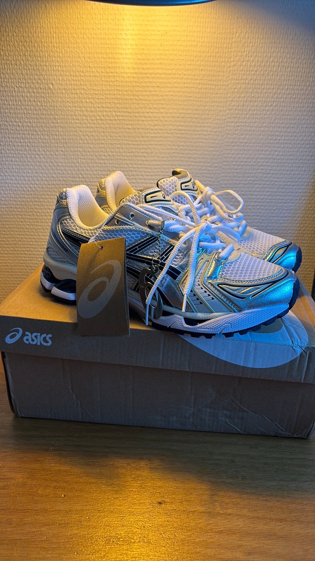 Asics kayano 14 maat 40, Kleding | Heren, Schoenen, Ophalen of Verzenden, Zo goed als nieuw