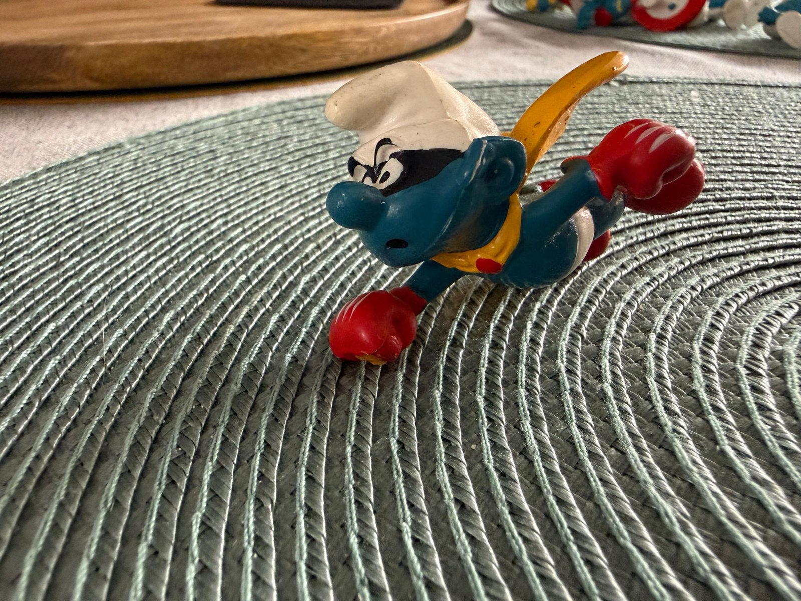 Super Smurf figuurtje - Vliegende Smurf (mist iets), Ophalen of Verzenden, Gebruikt, Overige Smurfen, Poppetje, Figuurtje of Knuffel