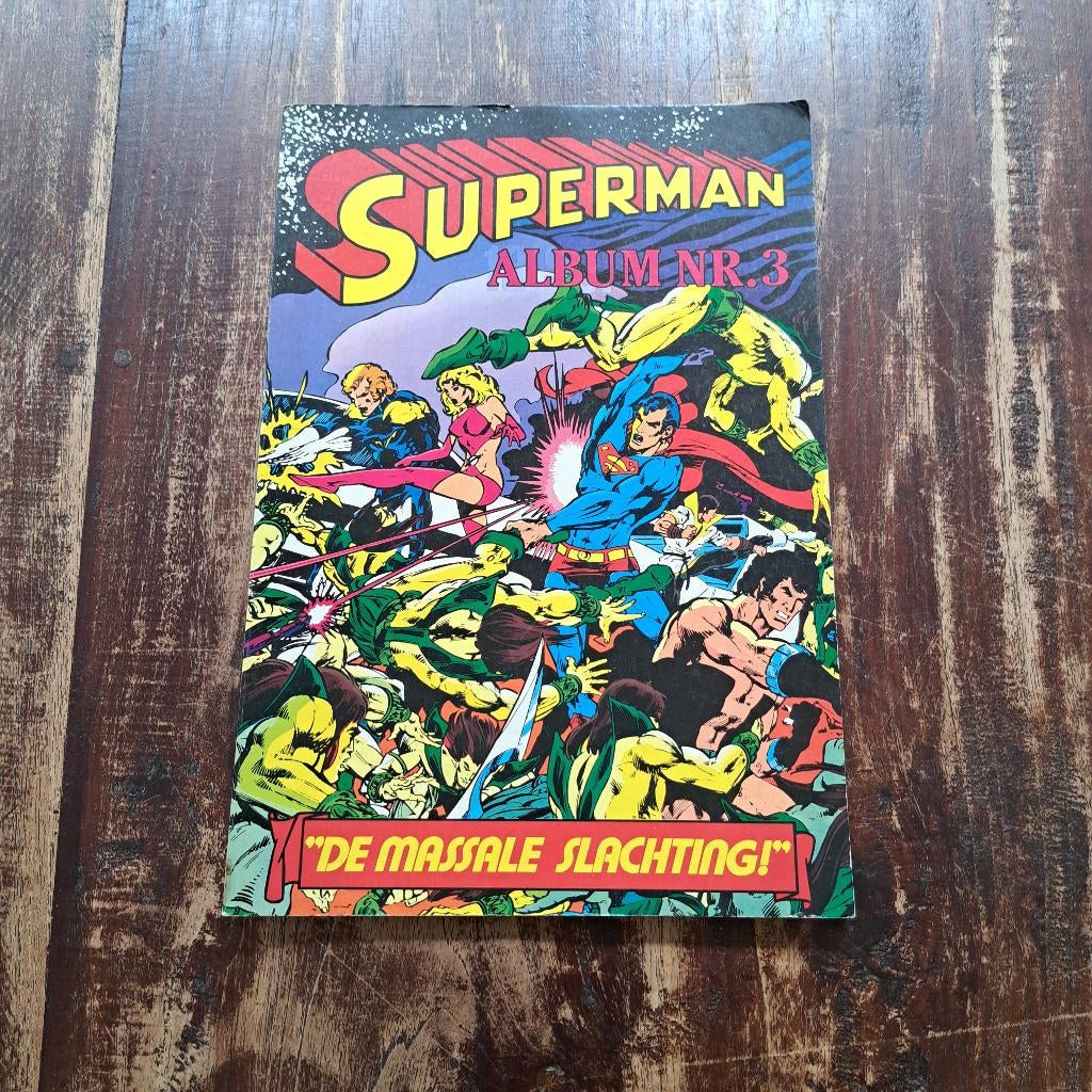 3 x stripboek superman en spinneman jaren 80, Meerdere stripboeken, Ophalen of Verzenden, Zo goed als nieuw